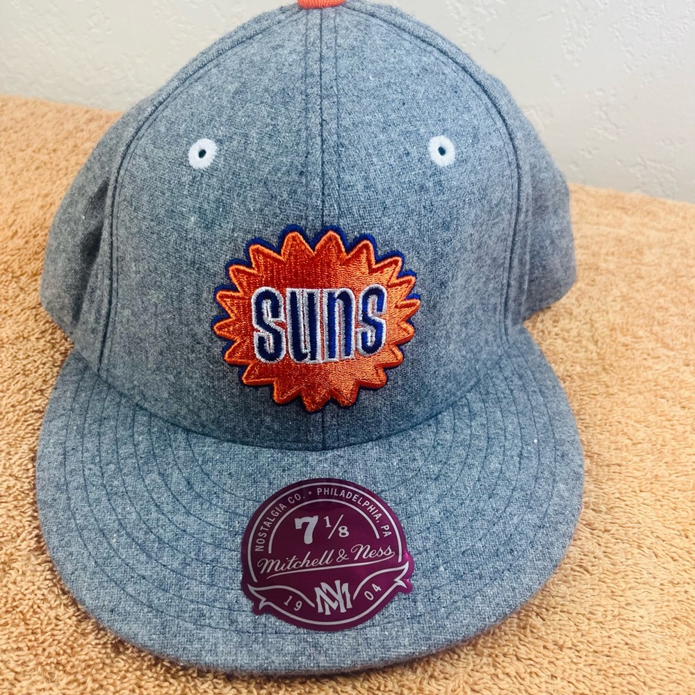 Mitchell & Ness Hardwood Classics Fitted Cap